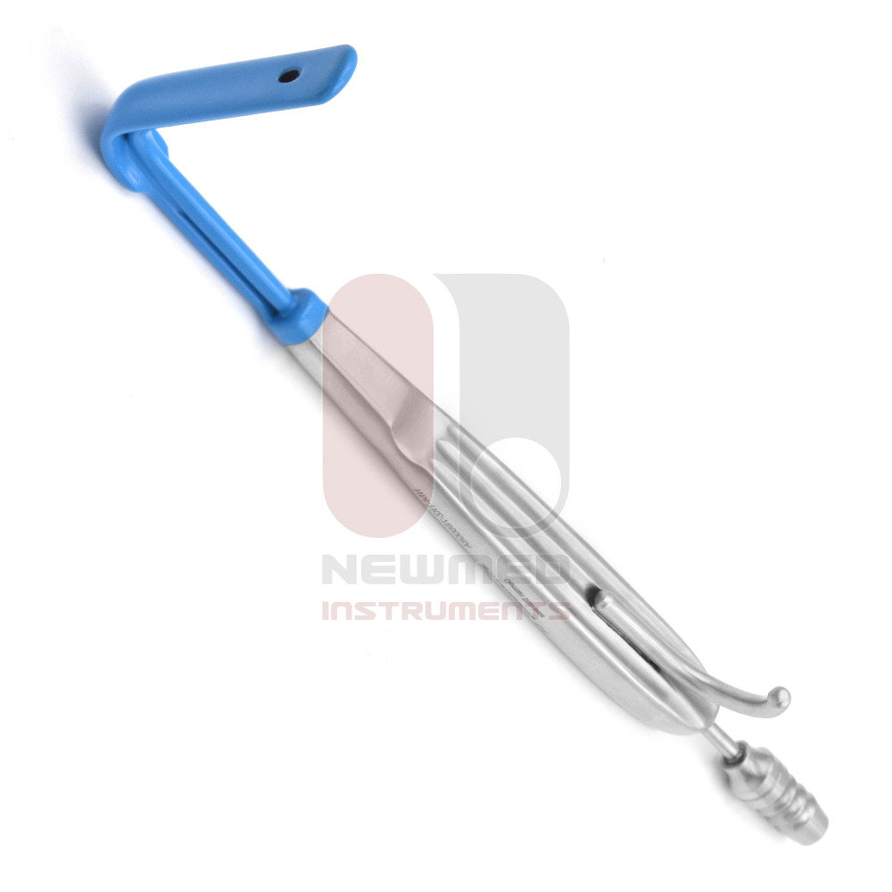 Aufricht Nasal Retractor With Suction