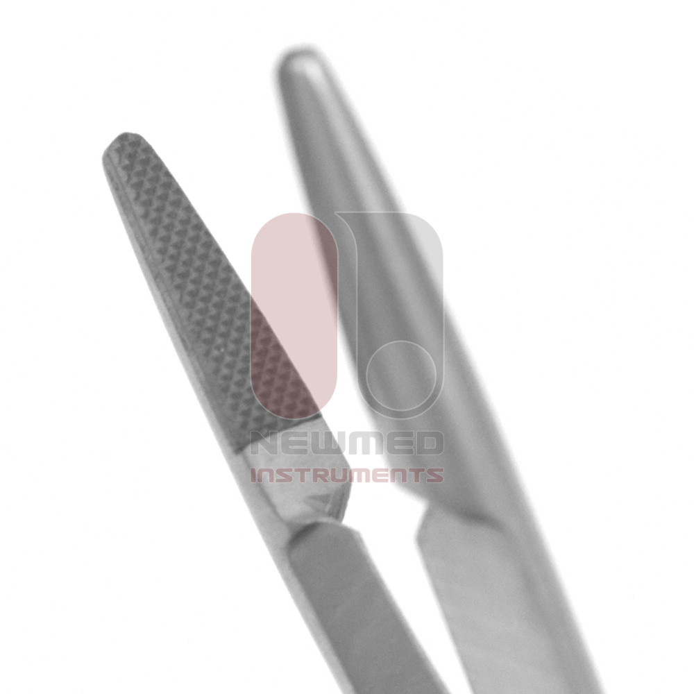Gillies Needle Holder - Tungsten Carbide Serrated Jaw Gillies Needle Holder - Tungsten Carbide Serrated Jaw