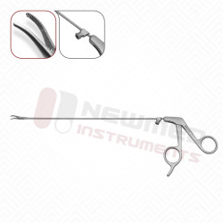 Pinzas de agarre microlaríngeas con mandíbula de cocodrilo, curvadas a la derecha, con succión Luer-lock Pinzas de agarre microlaríngeas con mandíbula de cocodrilo, curvadas a la derecha, con succión Luer-lock