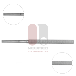 Tampão em osso com ponta serrilhada em cruz