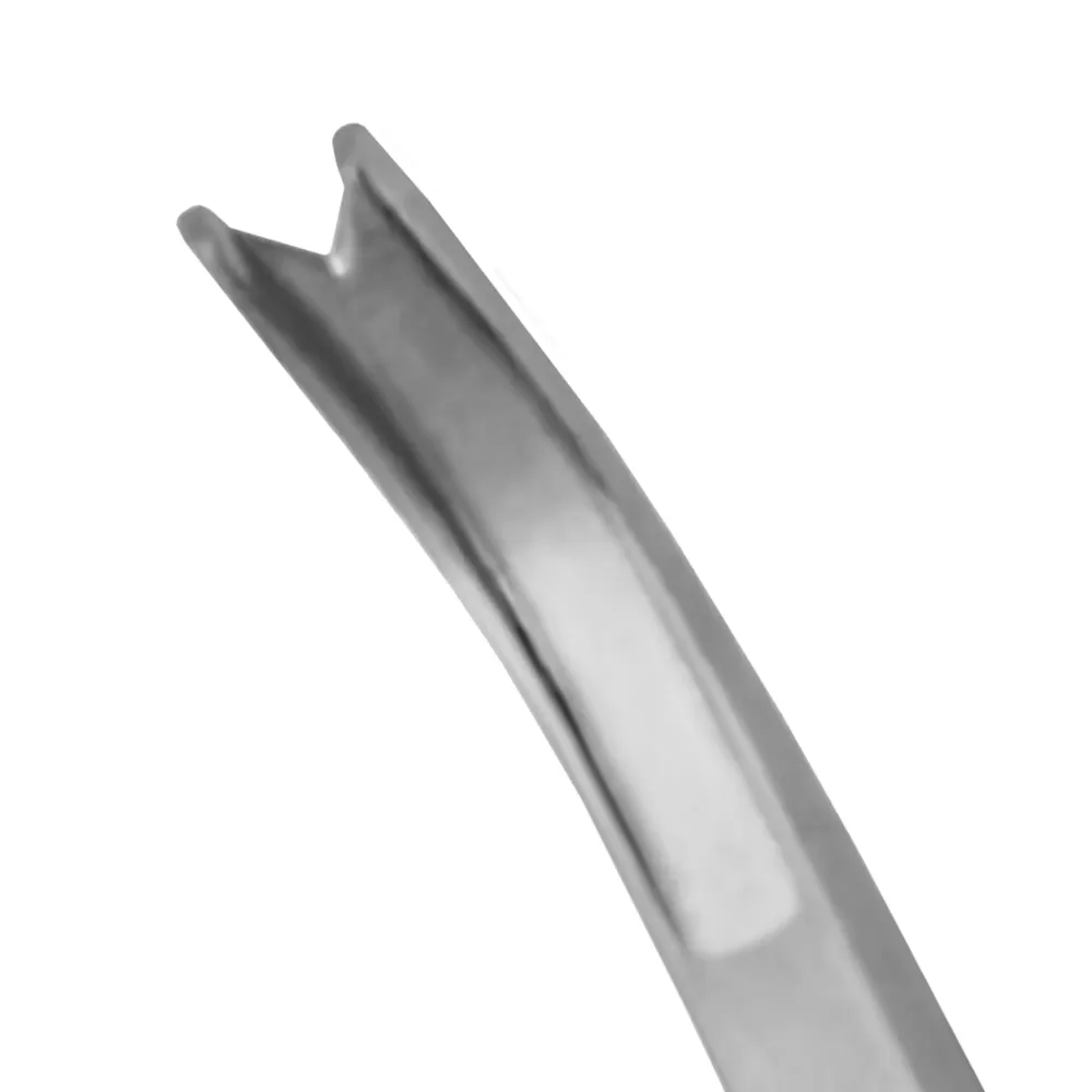 Osteótomo Blume con protección en forma de V, curvado Osteótomo Blume con protección en forma de V, curvado